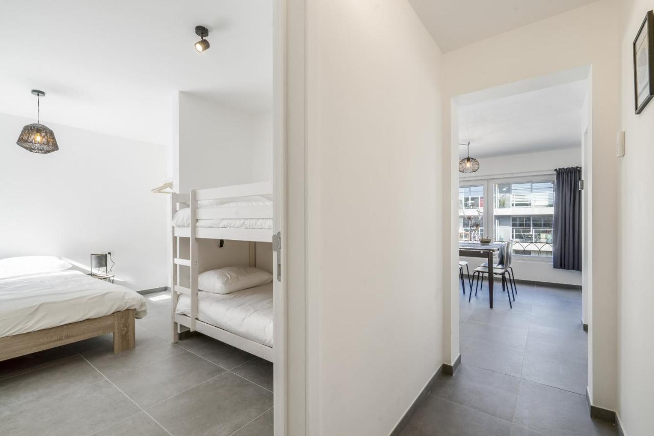 Delightful Family Apartment At Only 50 Meters From The Beach / Panne A Cote De Panne Exterior foto