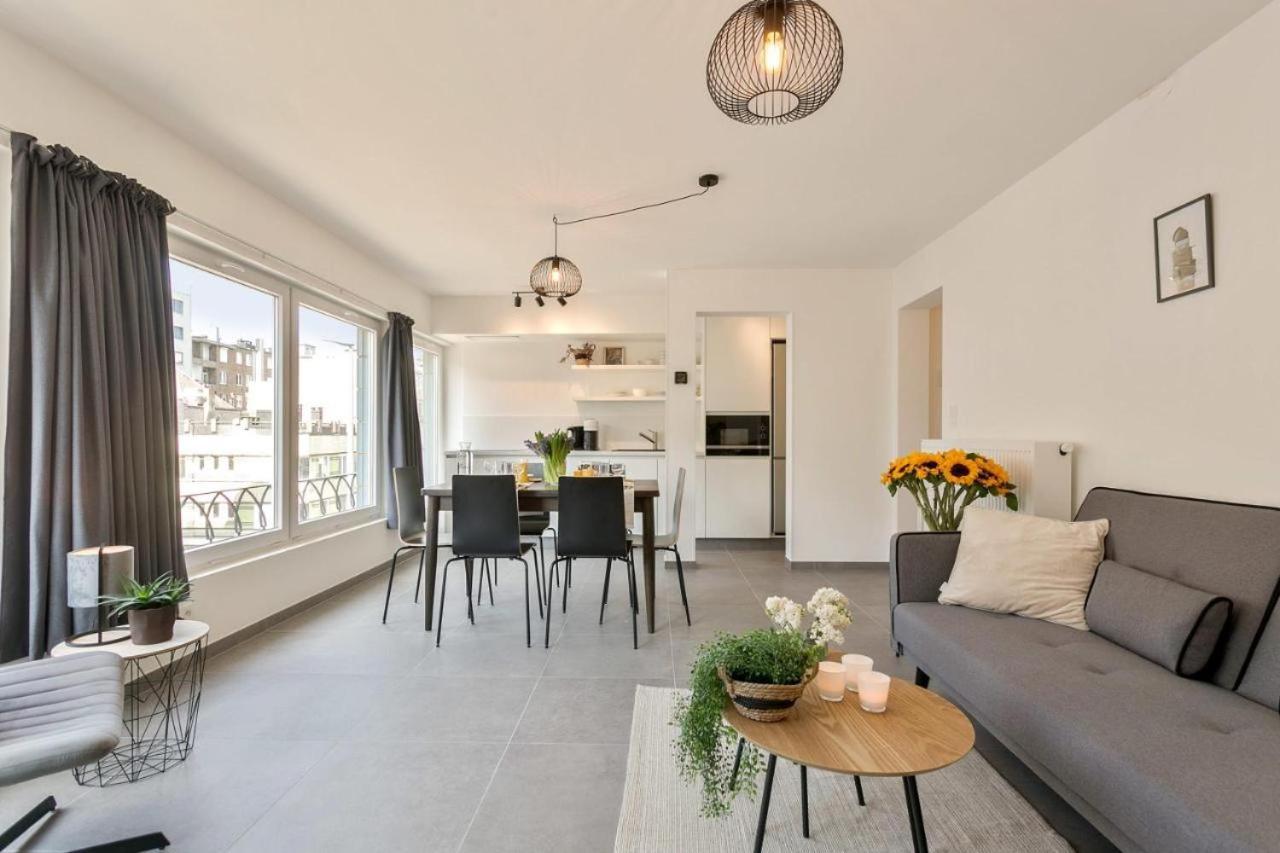 Delightful Family Apartment At Only 50 Meters From The Beach / Panne A Cote De Panne Exterior foto